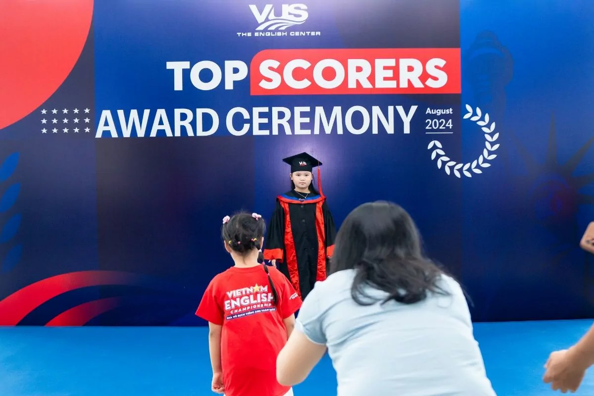 [TOP SCORERS AWARD CEREMONY 2024] VUS Bình Dương Tự Hào Vinh Danh Hơn 400 Học Viên Đạt Chứng Chỉ Quốc Tế Cambridge Và Thành Tích Học Tập Tốt