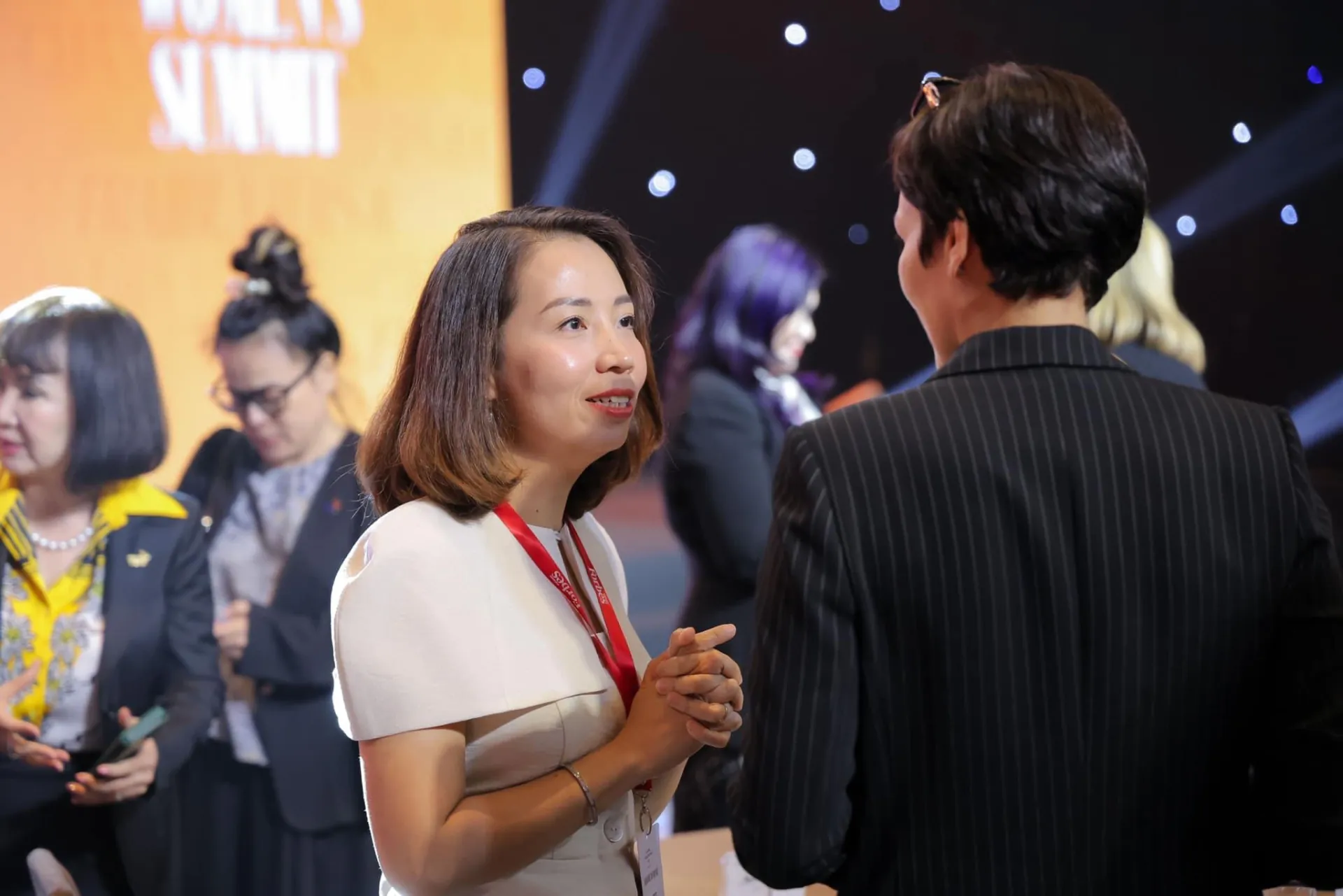 Ceo VUS chia sẻ quan điểm lãnh đạo và được vinh danh tại hội nghị women’s summit của forbes Việt Nam