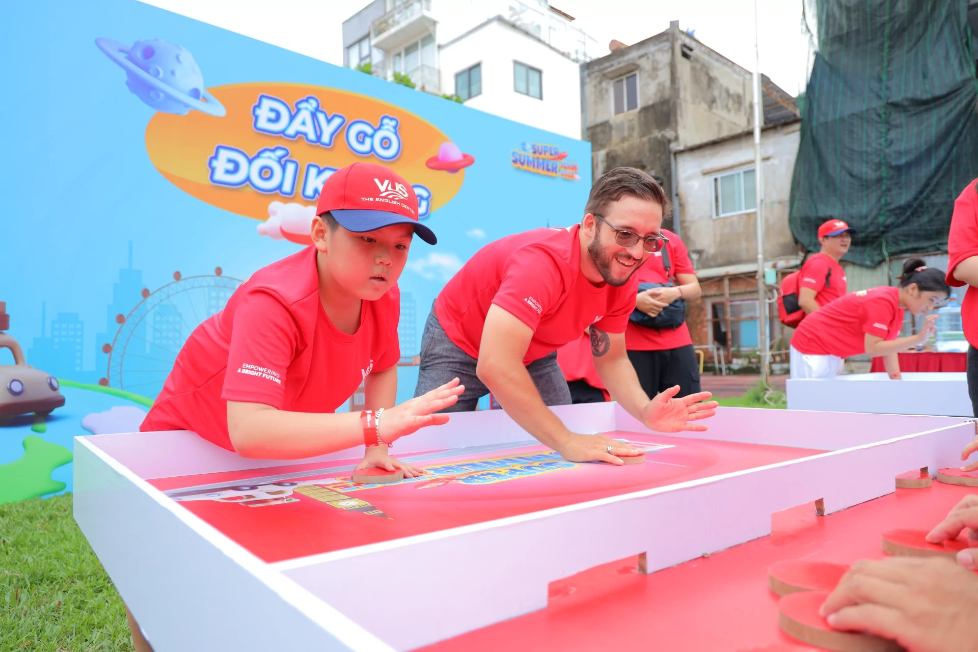 Khép lại hè ''đa vũ trụ'' rực rỡ cùng Ngày hội gắn kết gia đình Family Sports Day!