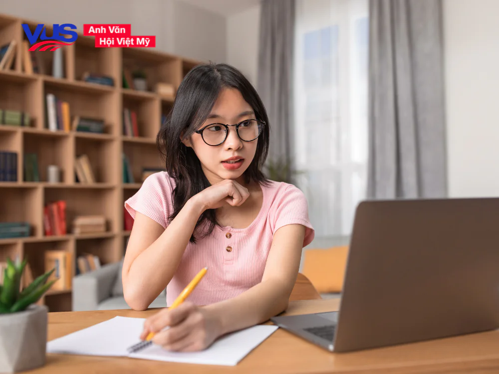 Cùng VUS tìm hiểu cấu trúc câu đơn trong tiếng Anh