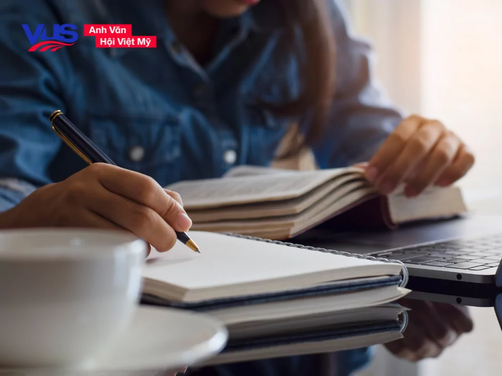 Trau dồi từ vựng để luyện viết tiếng Anh tốt hơn