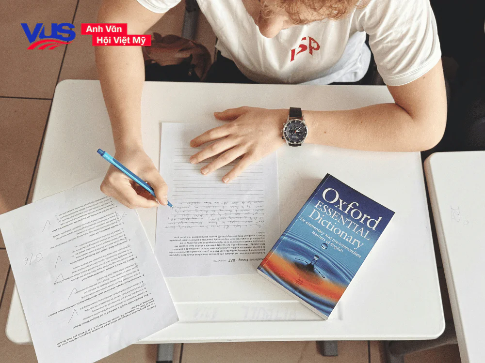 Cách rút gọn mệnh đề quan hệ trong tiếng Anh