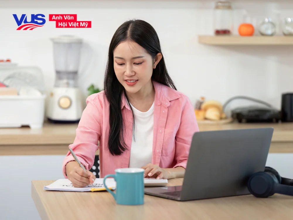 Dấu hiệu nhận biết thì tương lai tiếp diễn