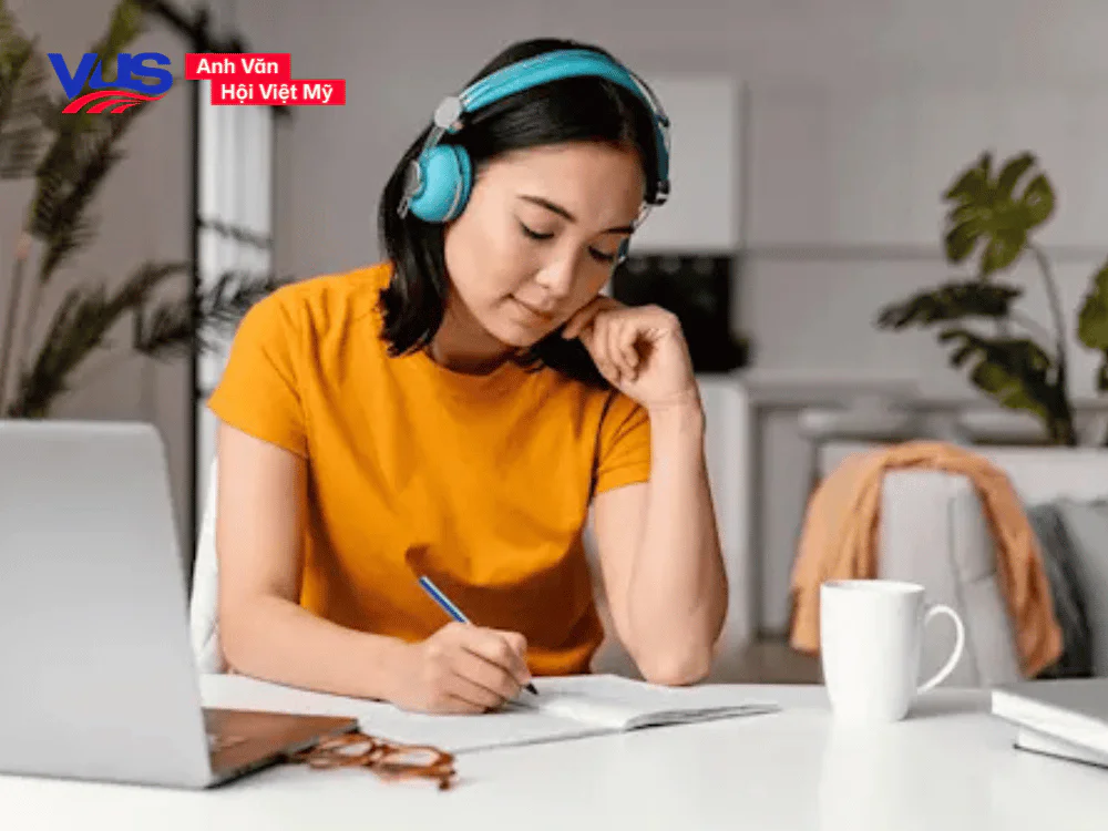 Lộ trình tự học tiếng Anh giao tiếp từ cơ bản đến nâng cao