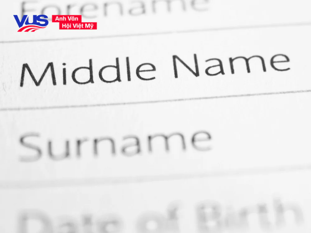 Middle Name là gì?