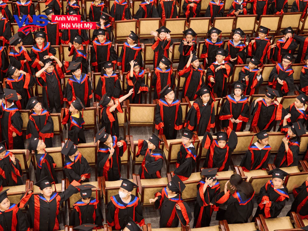 VUS có gần 21.000 học viên đạt điểm tuyệt đối Cambridge (Starters, Movers, Flyers, KET, PET, IELTS)