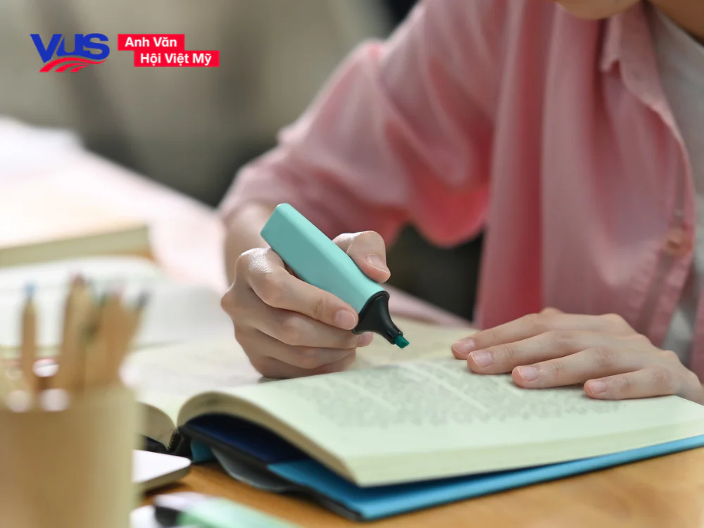 Cấu trúc Get used to (Dần quen với điều gì)