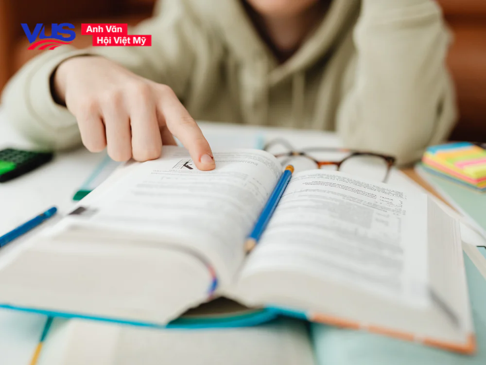 Một số cấu trúc khác ngoài allow to V hay Ving