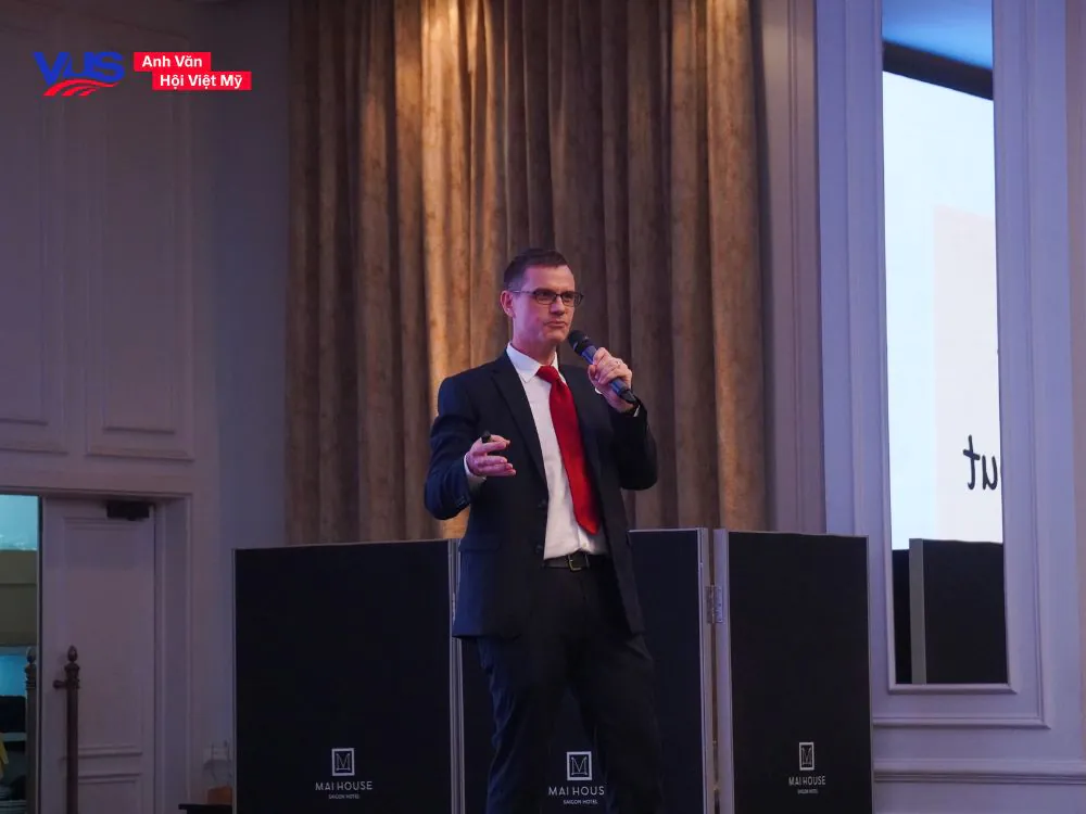 VUS vinh dự được là IELTS top language centre partner 2025 của british council 