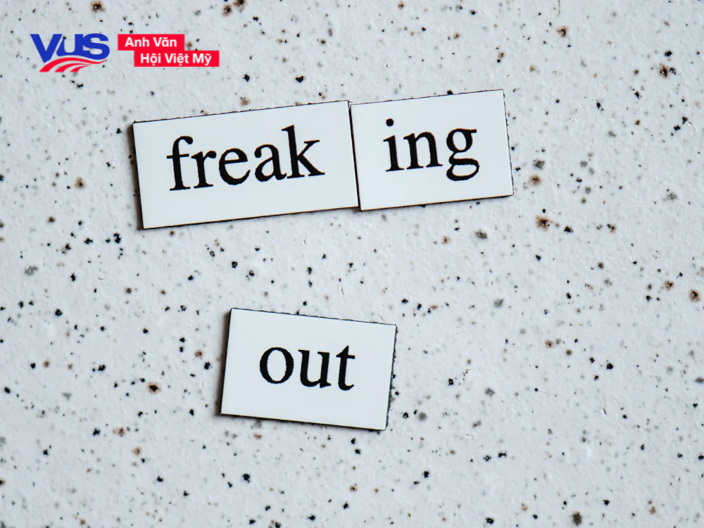 Các phrasal verb thường gặp trong tiếng Anh 9