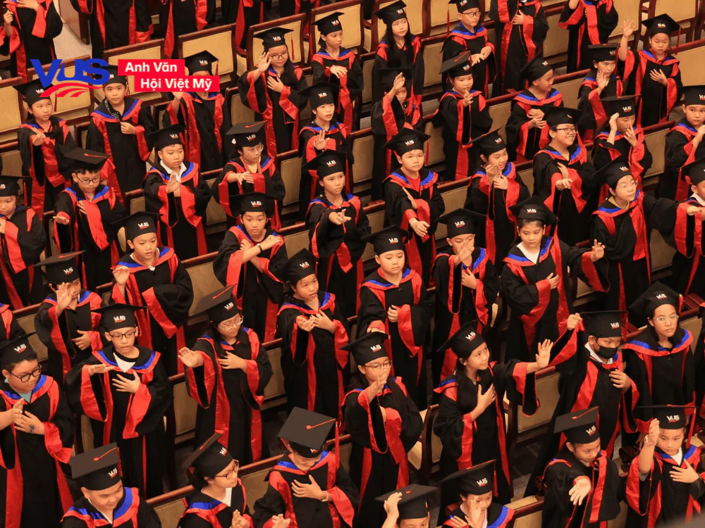 Giúp con nâng cao trình độ Anh ngữ với khóa học Young Leader tại VUS