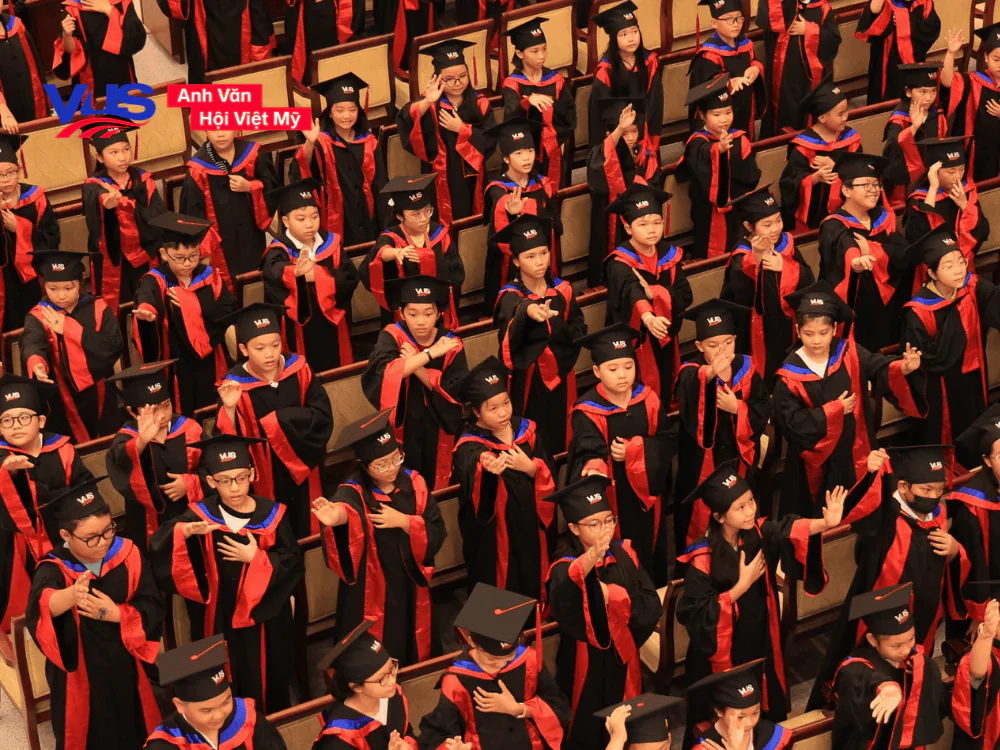 Khóa học Anh ngữ Young Leaders dành cho trẻ 11 - 15 tuổi tại VUS