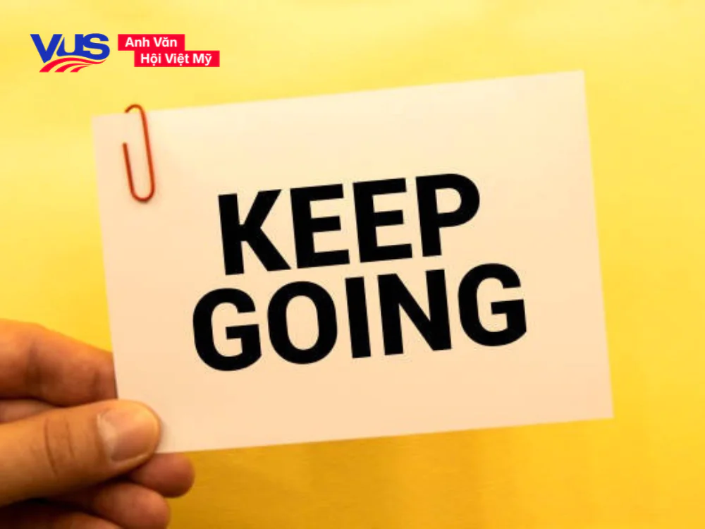 Phân biệt sắc thái sử dụng của Keep - Hold - Store trong tiếng Anh cùng VUS