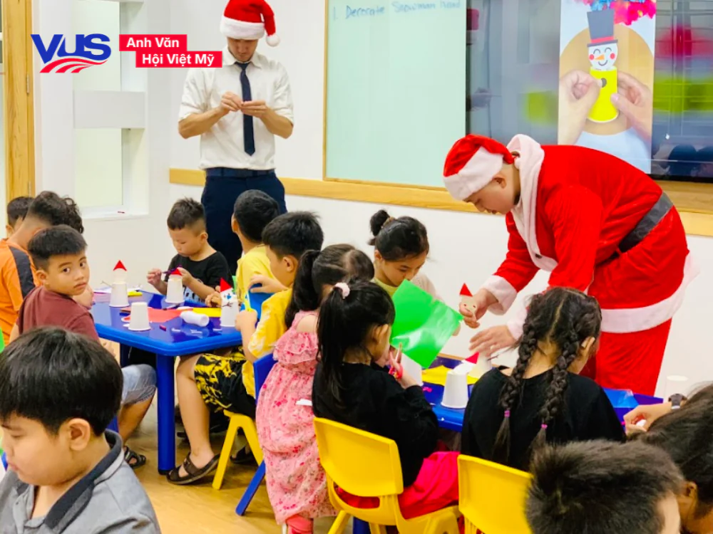 Chương trình Happy Kids cho trẻ mầm non tại VUS