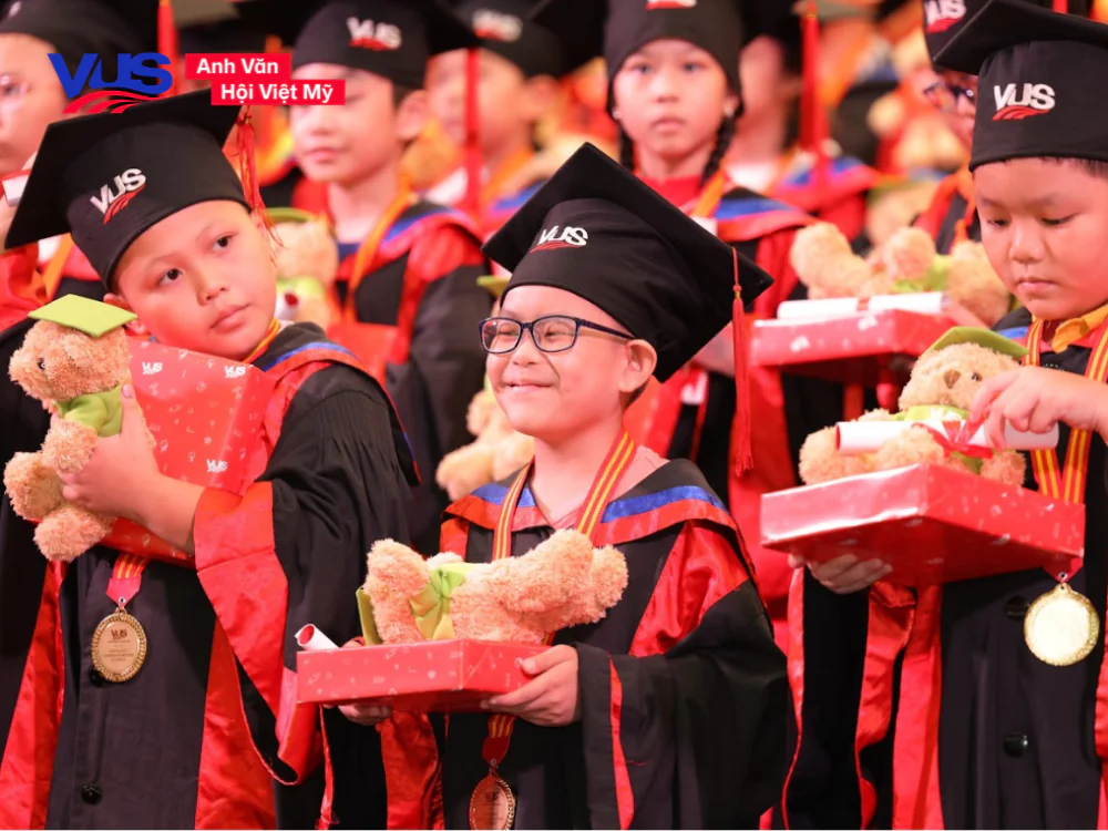 Học viên nhà VUS tự tin chinh phục các kỳ thi quốc tế