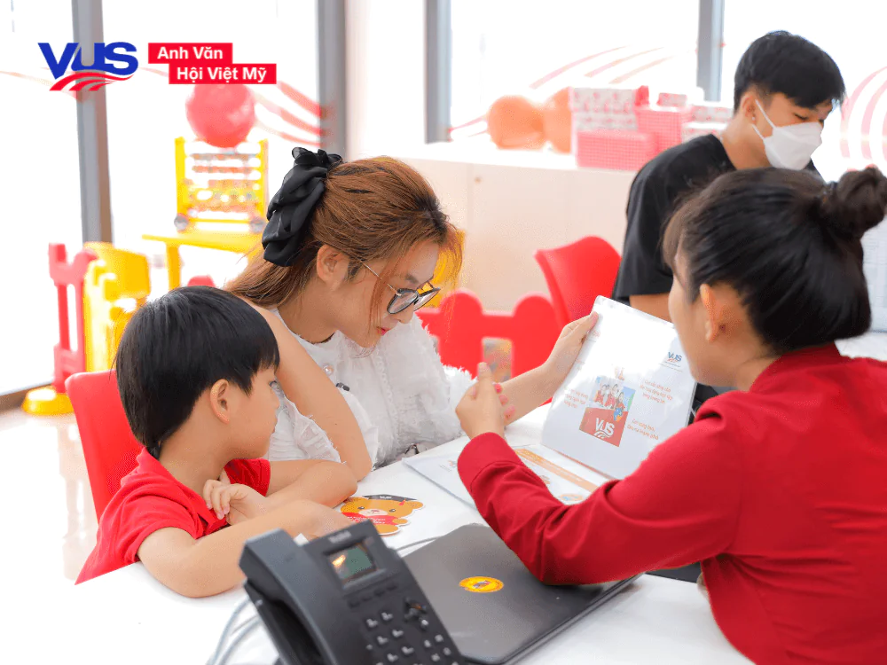 Môi trường học tiếng Anh chuẩn quốc tế cho trẻ mầm non tại VUS