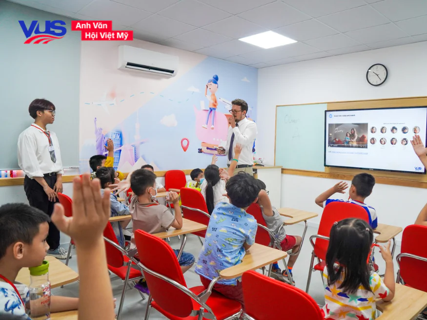 L&yacute; thuyết trọng t&acirc;m b&agrave;i tập a an the