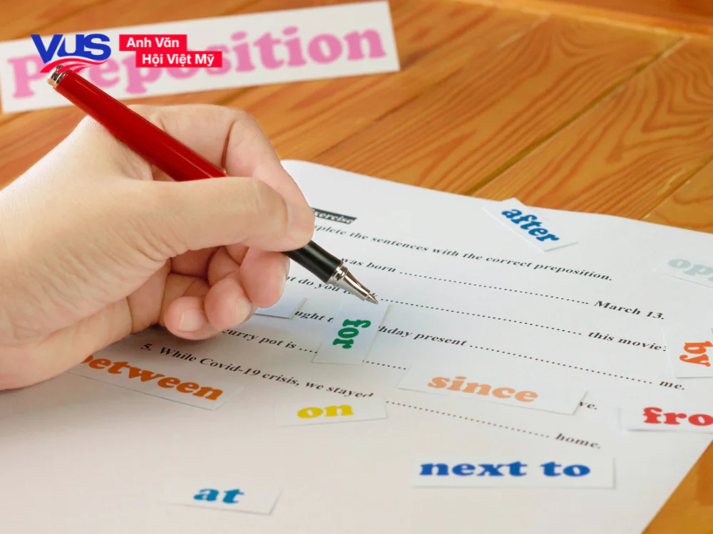 Luyện tập b&agrave;i tập giới từ