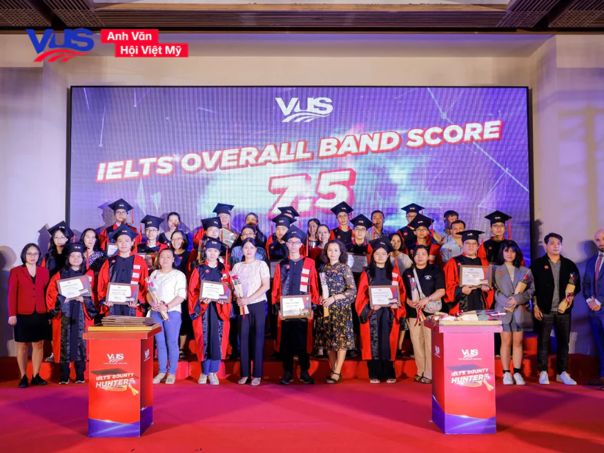 VUS đồng h&agrave;nh c&ugrave;ng thế hệ trẻ Việt Nam x&acirc;y dựng nền tảng Anh ngữ vững chắc v&agrave; chinh phục c&aacute;c chứng chỉ quốc tế!