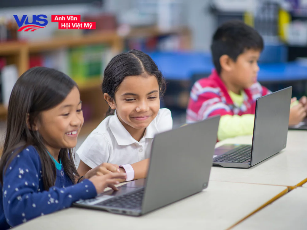C&aacute;c kh&oacute;a học tiếng Anh online phổ biến tại VUS
