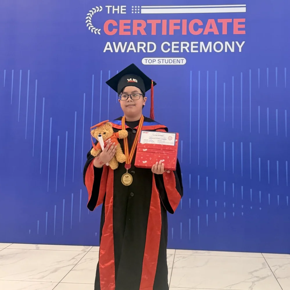 Học viên Huỳnh Khang
