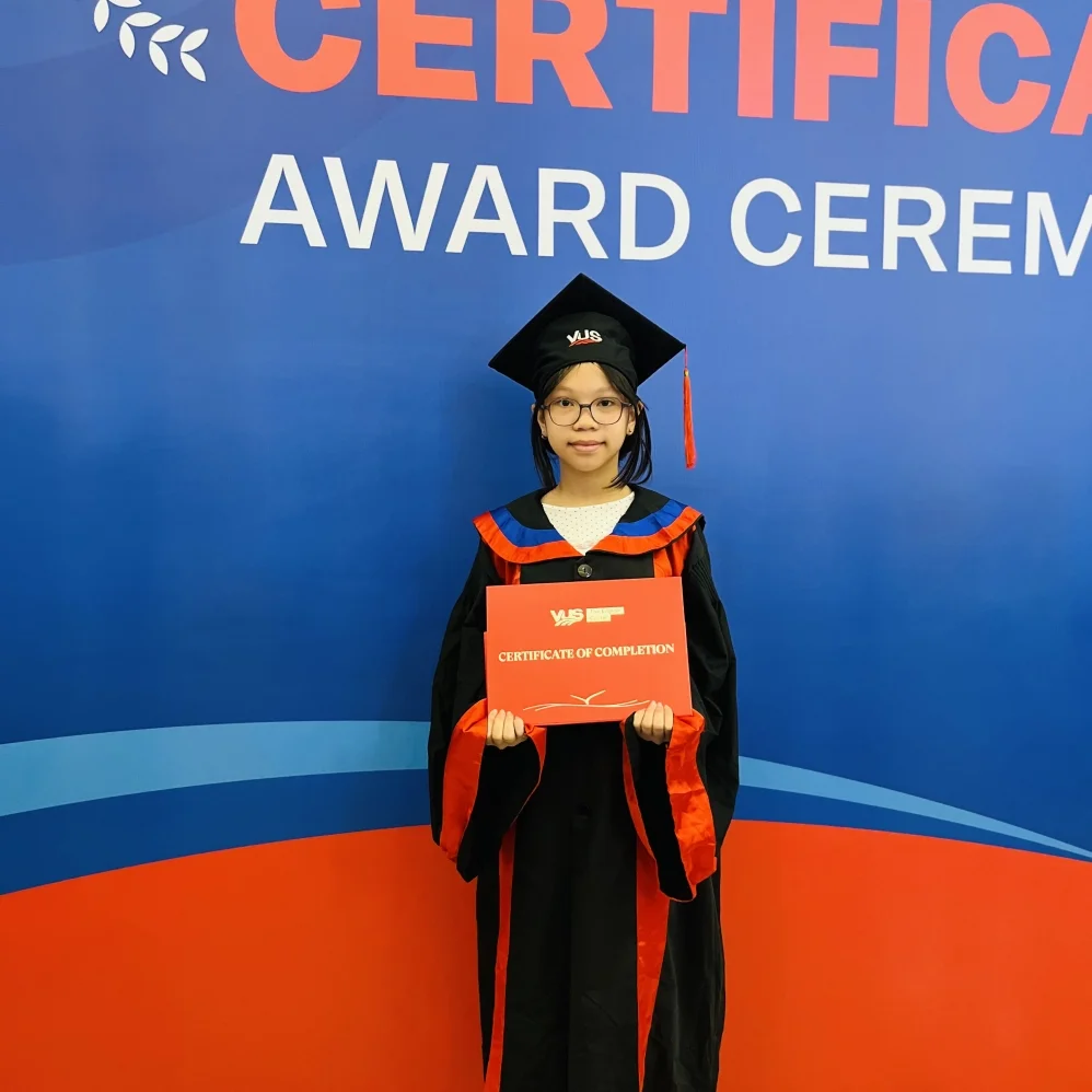 Học viên Nguyễn Linh Đan