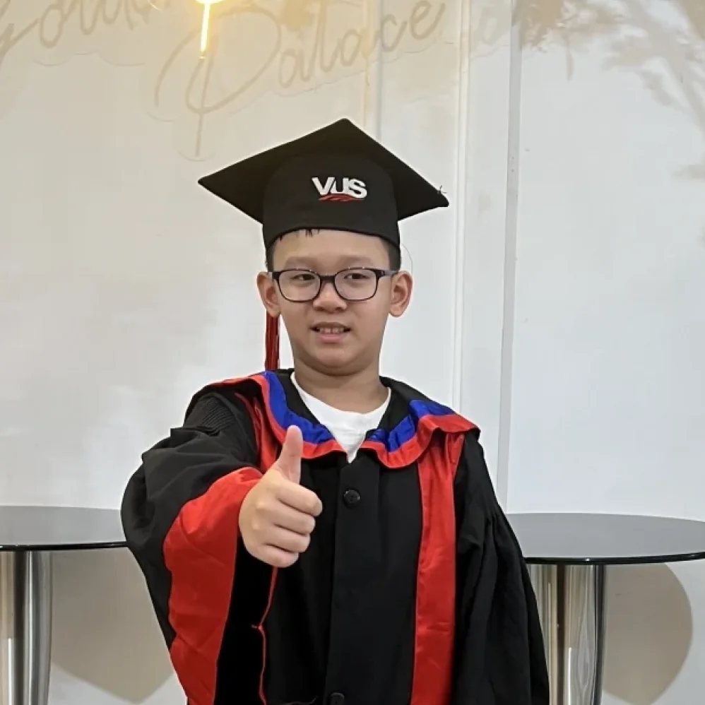 Học viên Trần Hoàng Long